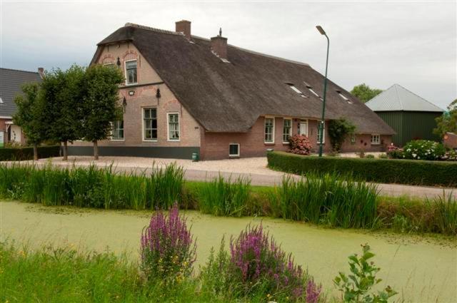 Aparthotel Apud Nos Domi Polsbroek Esterno foto
